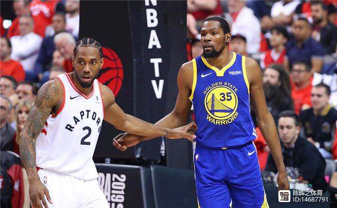 LPL-篮球友谊赛，渝州玄武队与燕赵闪电队淘汰对手，阵地战处理得当！战术板得到兑现(周琦边线球是怎么回事)