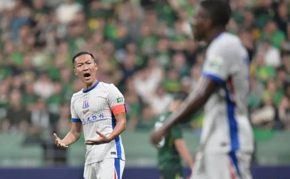 LOL-上海申花关键时刻回应争议；志在意甲名次提升；信心回归；纪律约束更严格(关键时刻显担当)